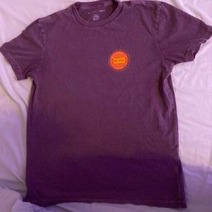 AMERICAN EAGLE T SHIRT adult small